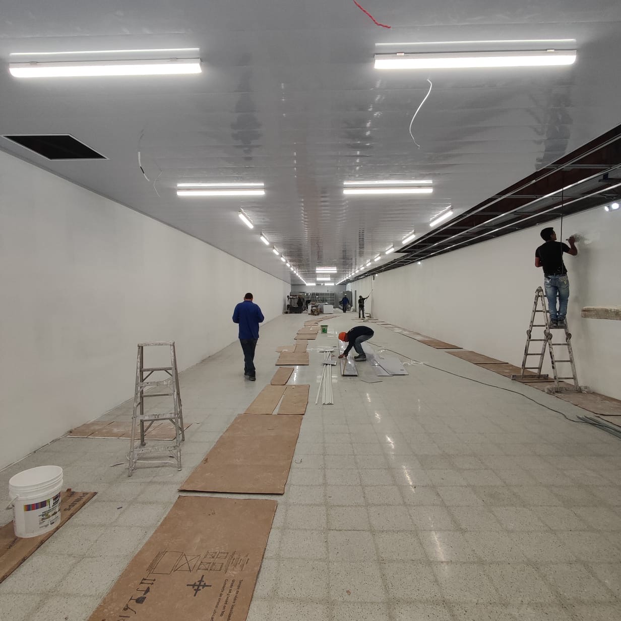 Reformas y construcción de locales comerciales | Konstruir